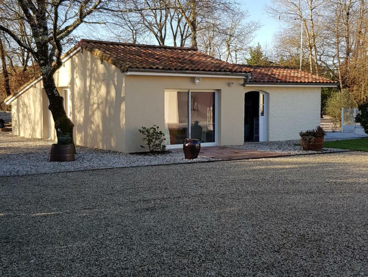 Le Cabassou Du Medoc Bégadan Exterior foto